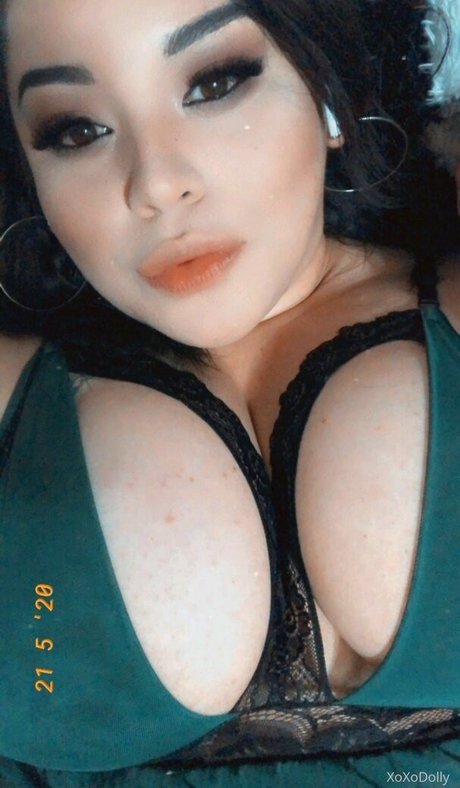 eating onlyfans hot sexy pictures