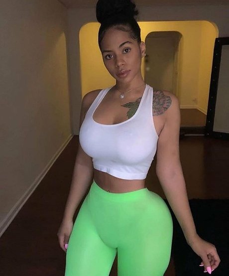 lesbian feet onlyfans free sexy images