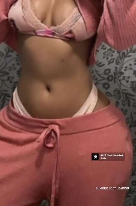 eating onlyfans sexy naked img