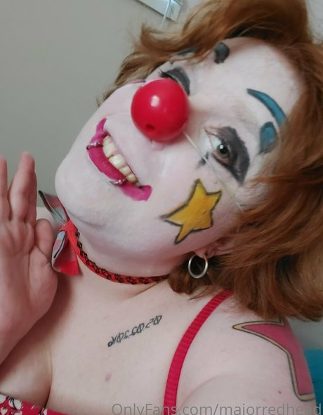 majorredhead model beautiful picture