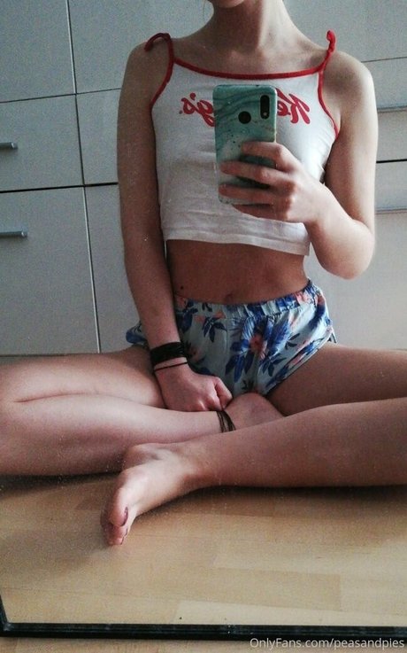 small cock onlyfans beautiful pic