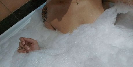 Raphaela Sinopoli pornstar exclusive image