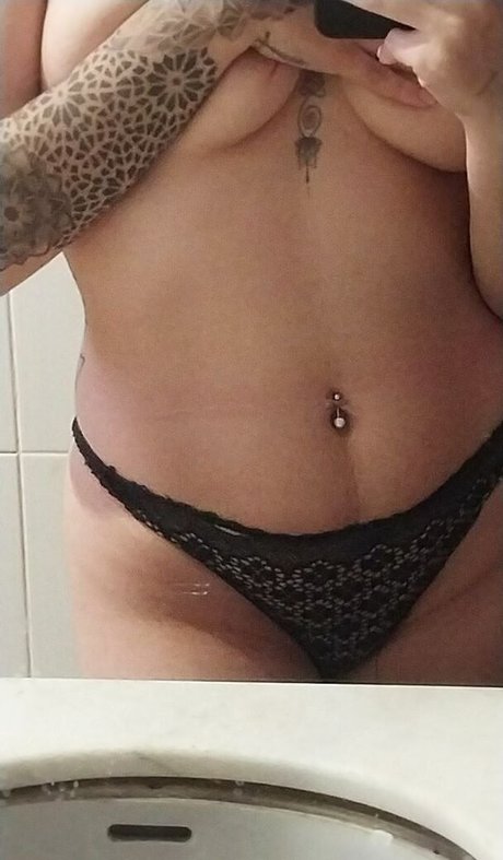 Raphaela Sinopoli sex model pic