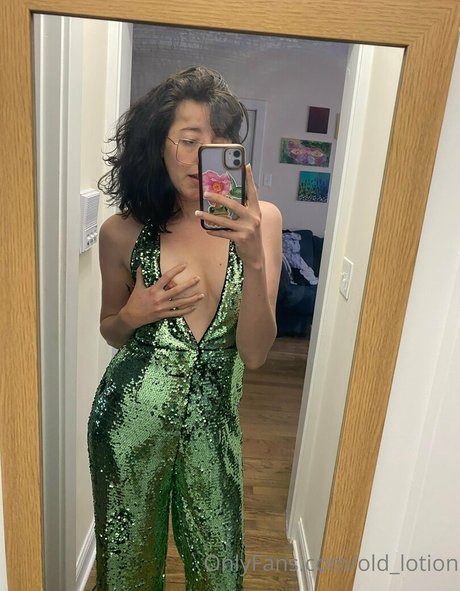 old lotion pornographic star picture