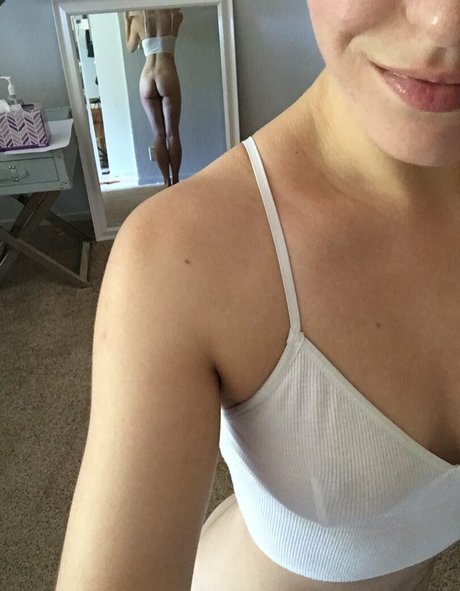 nude young onlyfans nude img