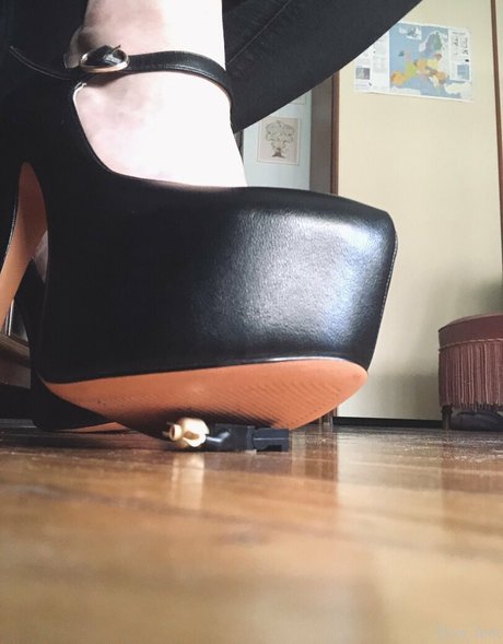 kitchen onlyfans sexy naked pictures