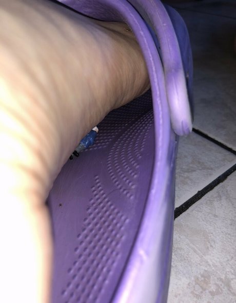 giantesselixs model nude image