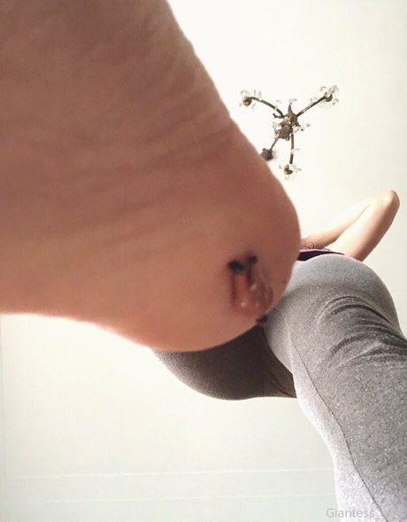 giantesselixs model pictures