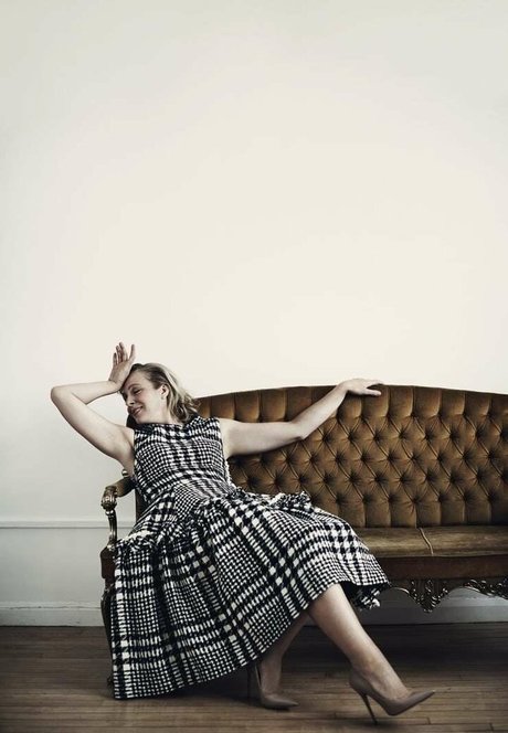 blonde trans onlyfans pretty photos