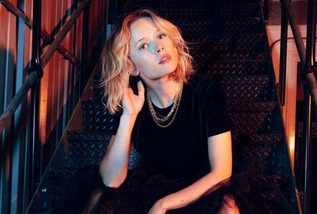 Amelia Eve top actress pictures