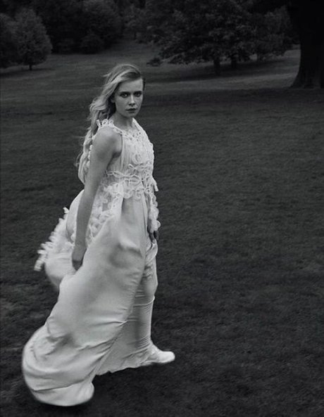 Amelia Eve Best Profile Photo