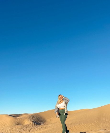 strip nude onlyfans adult pictures