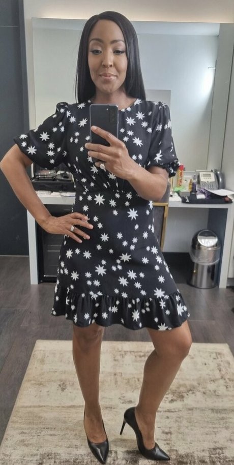 Angellica Bell star sex photos