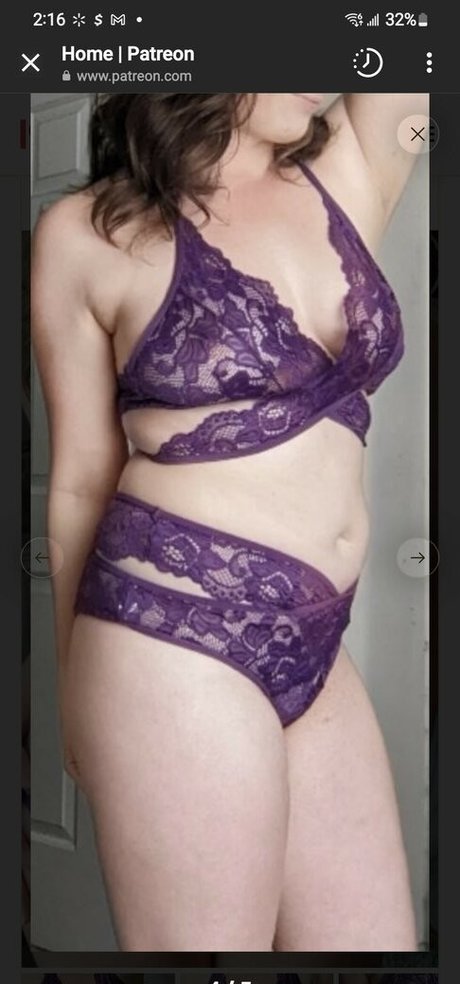 Gapeach713 pornstar pretty pic