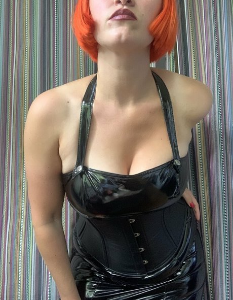 mom feet onlyfans free nude picture