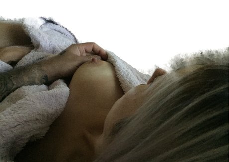 ukwife41 pornstar high quality pictures