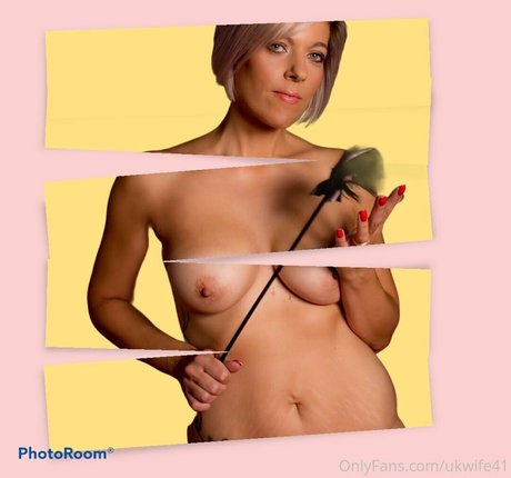 ukwife41 erotic model pic