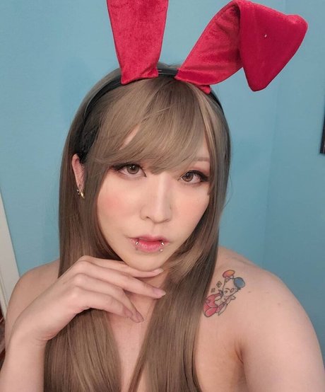 Cloudyninecos star nude pic