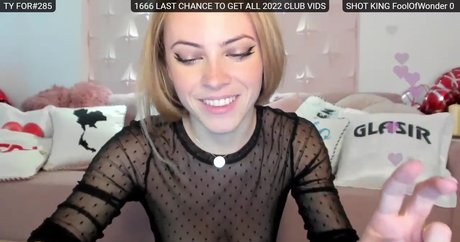 Sensationowl_ perfect model pic