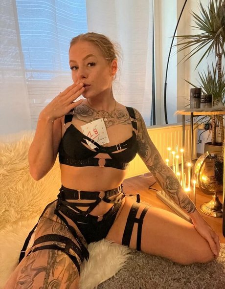 goth teen onlyfans free nude pictures