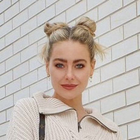 April Rose Pengilly pornstar art photos