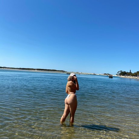 no ppv trans onlyfans erotic pic