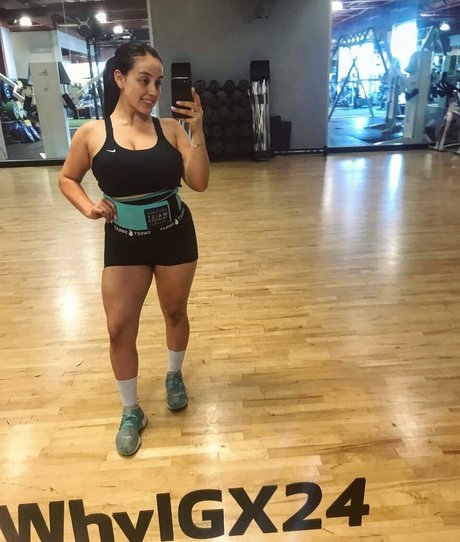 feet slave onlyfans sexy gallery