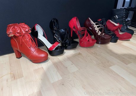 centerfold onlyfans xxx pictures