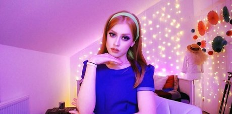 lunarouxfree star pornographic photo