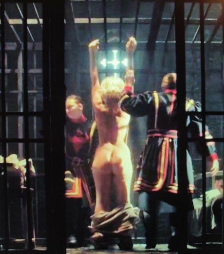 Paloma Faith star adult picture