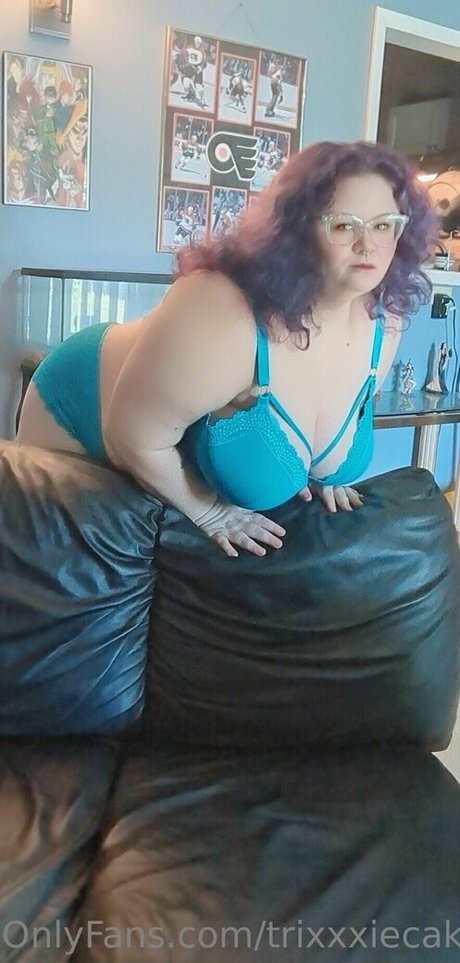 trixxxiecake actress photos