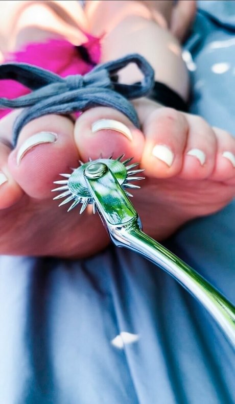 ticklebxtra star porn photos