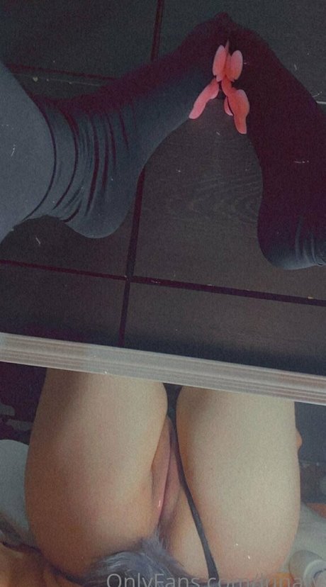 lunatv pornographic actress photos