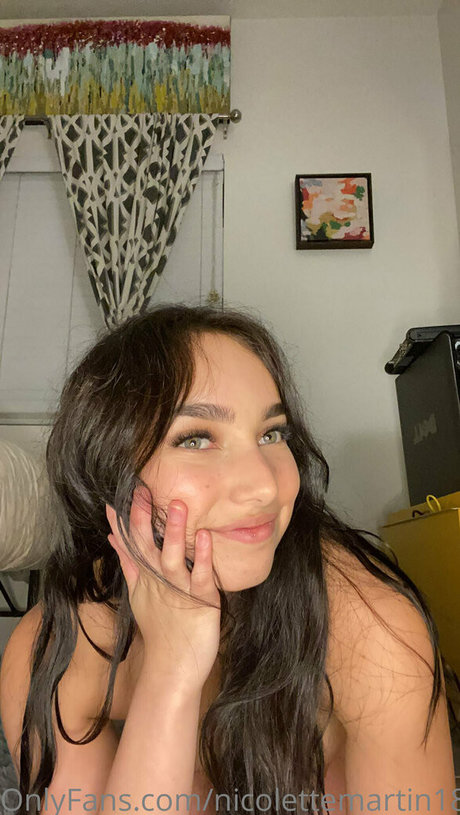 nicolettemartin18 star high quality pics