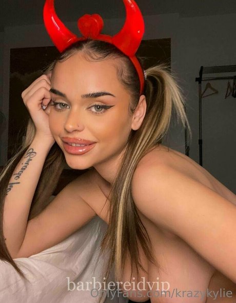krazykylie pretty pornstar img