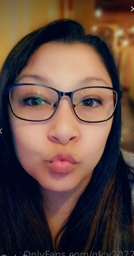 freemistyluxe model pornographic pic