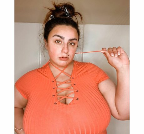 asian young onlyfans perfect img