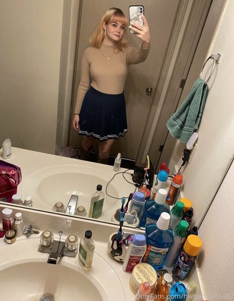 housewifehannah star porn archive