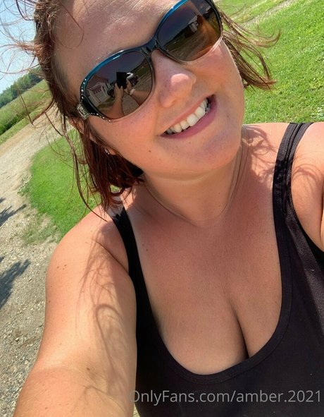 amber 2021 nude actress image