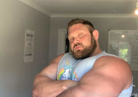 hugeandhung art pornstar image