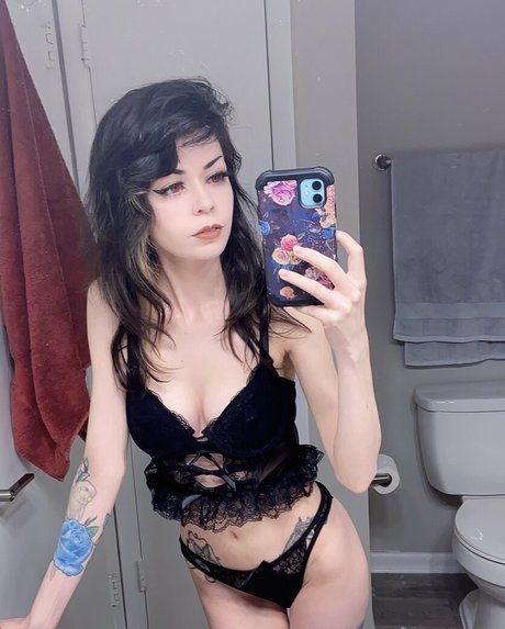 ponytail onlyfans beautiful img