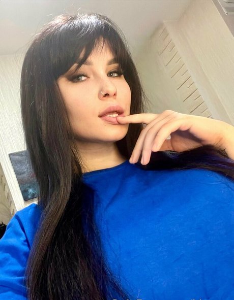 kira aa sex pornstar picture