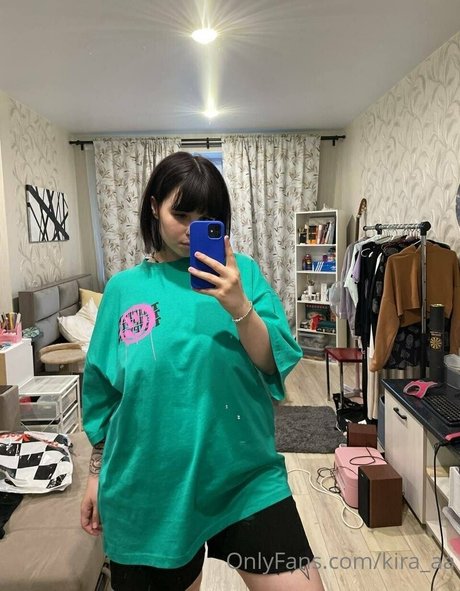 kira aa model sexy photos