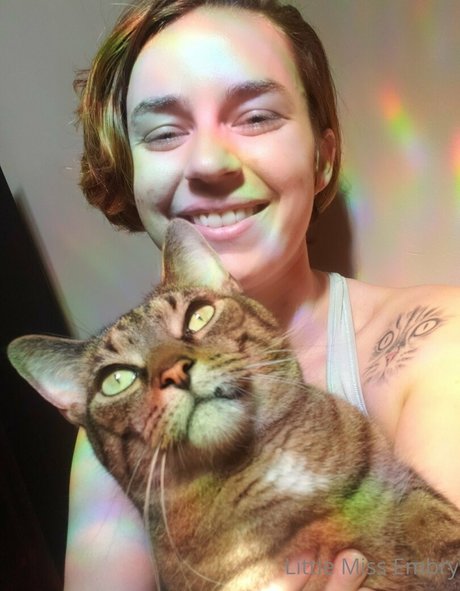 littlemissembry model free photo