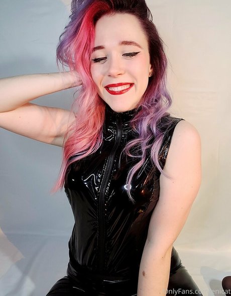 popular trans onlyfans nude pics