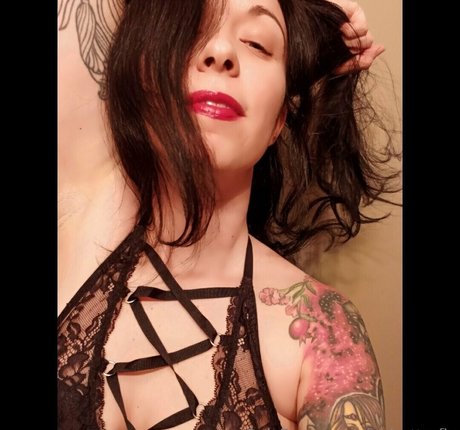 cleobutterfly model pornographic image