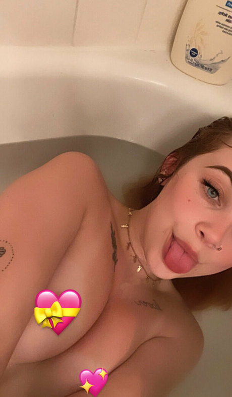 rachaelbabyxo star beautiful image