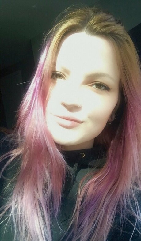 sunni footplay free star gallery