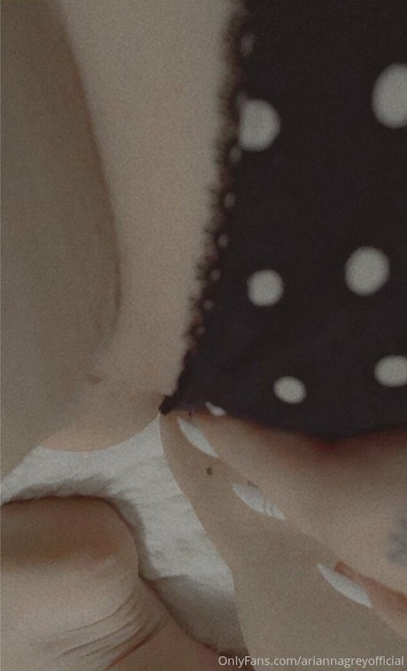 nudes plug high quality model picture