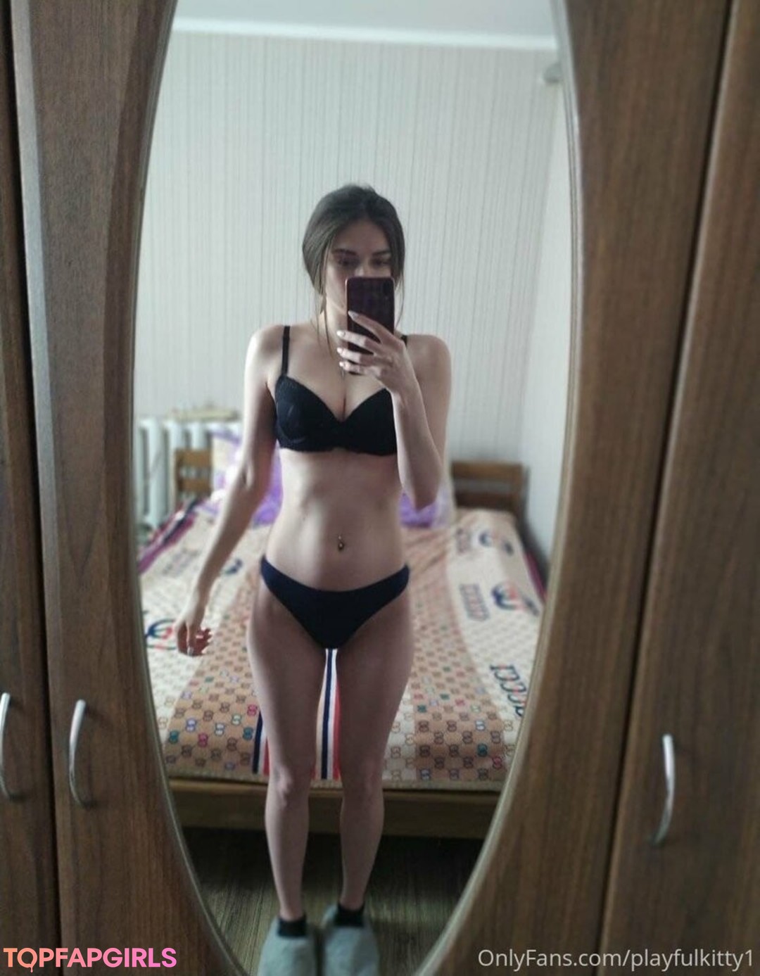 playfulkitty1 star naked archive